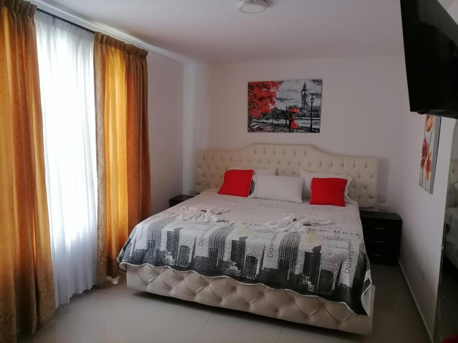 Hotel Big Ben Malaga Santander Экстерьер фото