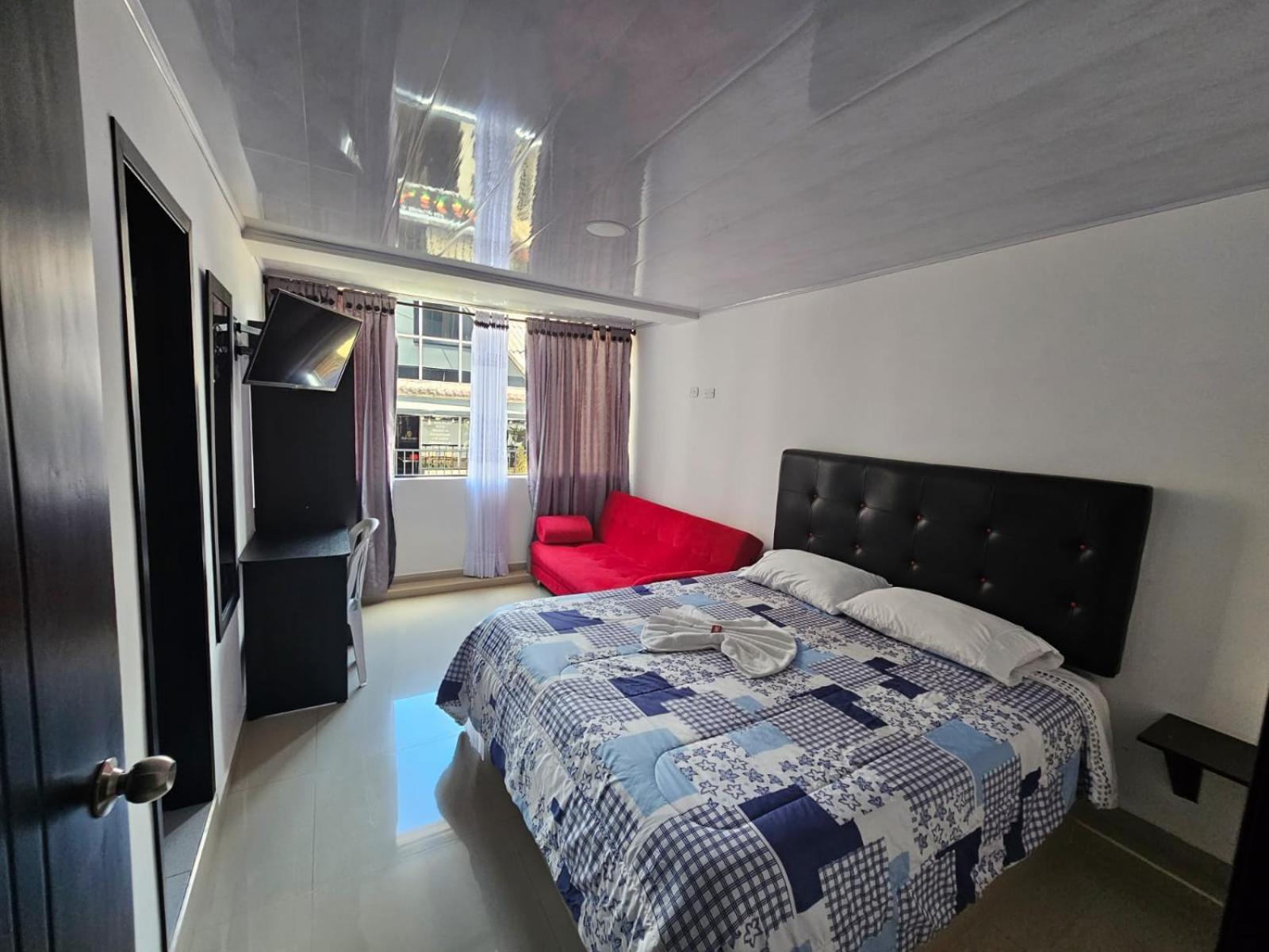 Hotel Big Ben Malaga Santander Экстерьер фото