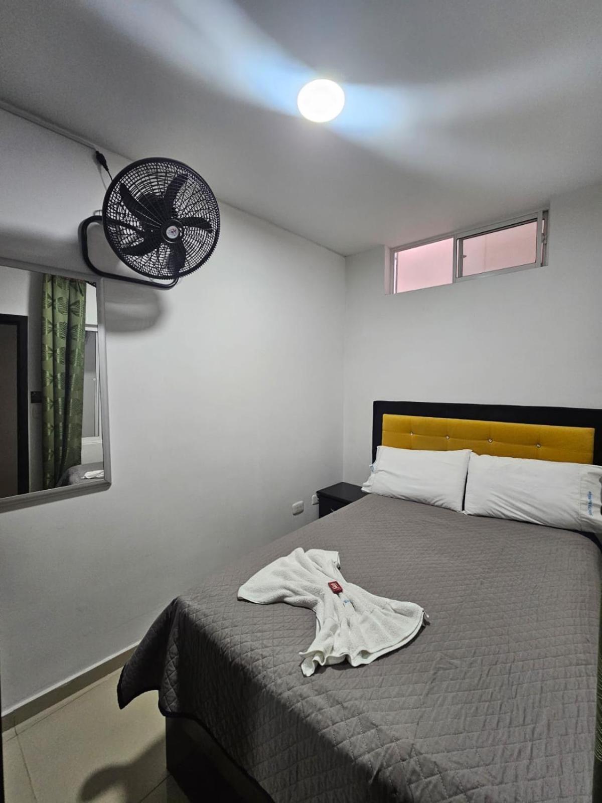 Hotel Big Ben Malaga Santander Экстерьер фото