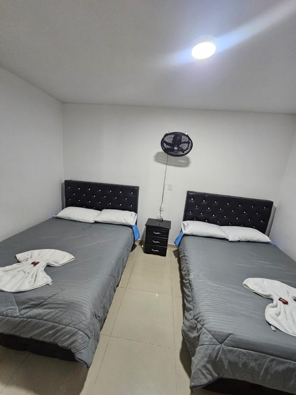 Hotel Big Ben Malaga Santander Экстерьер фото
